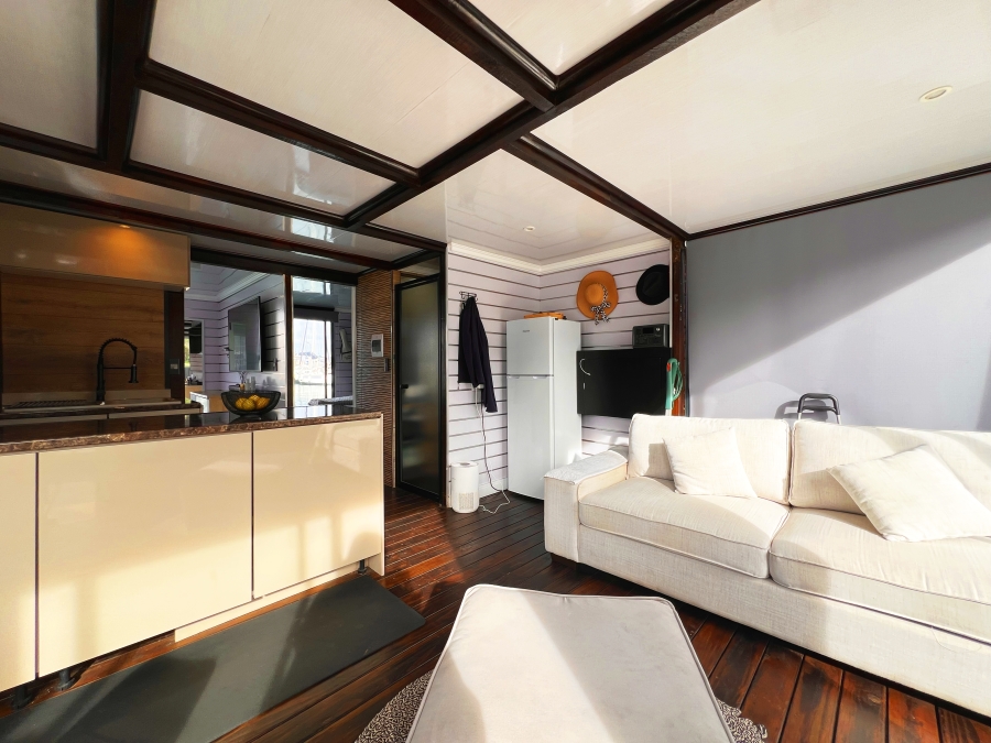 2 Bedroom Property for Sale in Mykonos Western Cape